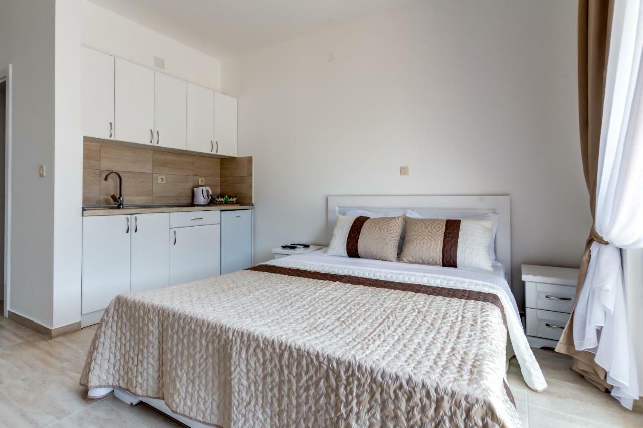 טיווט Villa San Apartments מראה חיצוני תמונה