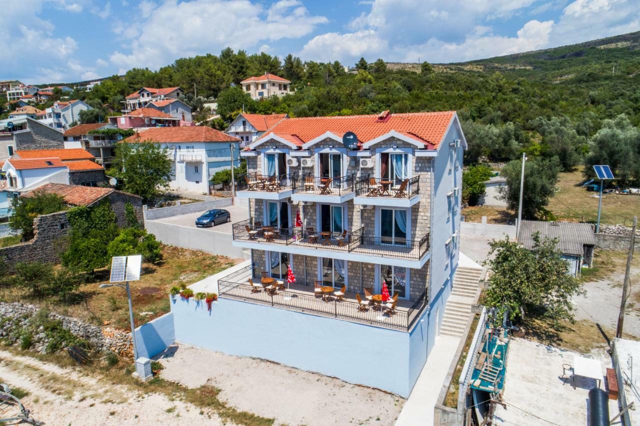 טיווט Villa San Apartments מראה חיצוני תמונה